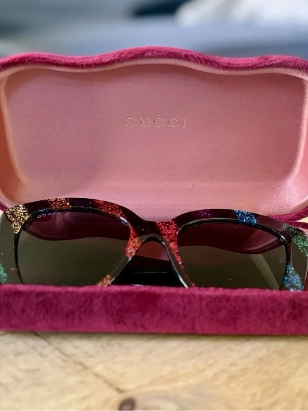Authentic Gucci Oversized Rainbow Cat Eye Frame Tinted Sunglasses